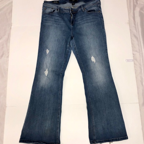 ***❌SOLD!❌***Torrid Luxe Bootcut Jeans Size 18 - Picture 7 of 9